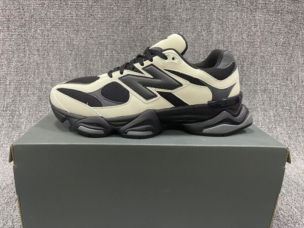 9060-118 Unisex Lightweight Sneakers